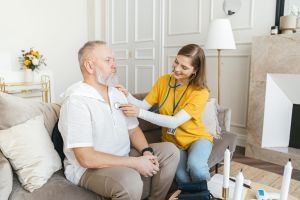 Helpende, Verzorgende IG, Verpleegkundige, zorg